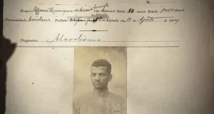 Ficha do escritor Lima Barreto no Hospital Nacional de Alienados.