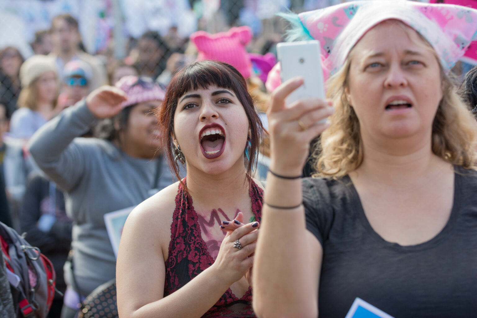 Mulheres e Loucura: O viés de Gênero na Psiquiatria