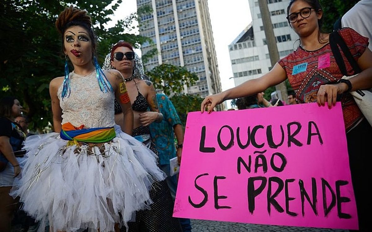 Depois de avançar com a lei da Reforma Psiquiátrica, a luta antimanicomial sofre um revés com o corte de recursos | Crédito: Fernando Frazão / Agência Brasil